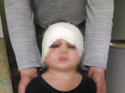 Судимый за убийство отчим избил 3-летнего пасынка в Волжском за испорченные обои