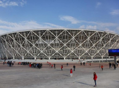 Волгоградцев заставят убрать машины у «Волгоград Арены» в воскресенье