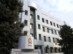 В Волгоградской РАНХиГС полицейский применил перцовый баллончик при аресте студента