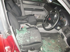 В Камышине задержаны серийные автомобильные воры, разбившие  40 машин