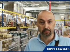 Больше месяца магазин не возвращает волгоградцу деньги за несуществующую покупку 