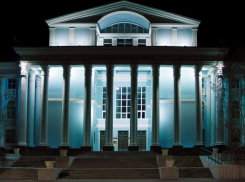 Директор «Царицынской оперы» оштрафован за антиковидные нарушения