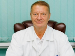 Погибший в страшном ДТП под Воронежем директор клиники «Движение» с семьей отметил накануне юбилей