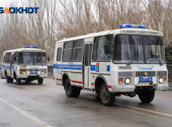 В центр Волгограда стянули полицию 