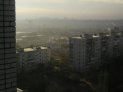 Жители Волгограда жалуются на облако неизвестного газа