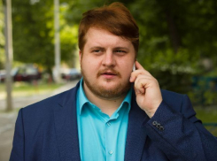 Координатора штаба Навального в Волгограде сослали в Питер под домашний арест