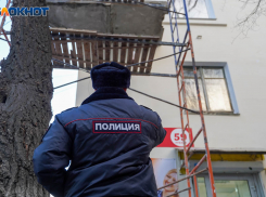 Труп подростка нашли на крыше у «ПокупАЛКО» под Волгоградом