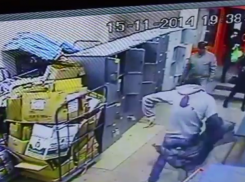 Охранник «Радежа» спас покупателя с ножевым ранением в Волгограде