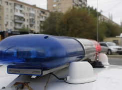 Мужчина выпал с балкона многоэтажки на западе Волгограда