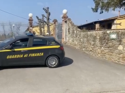 Появилось видео конфискации виллы Олега Савченко в Италии