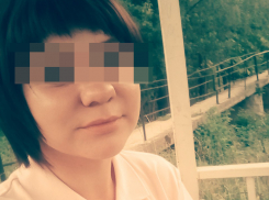 Состоялись похороны утонувшей в Урюпинске 17-летней девушки