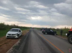 «Там творилось жуткое»: двое погибли и шесть пострадали в шок-ДТП под Волгоградом