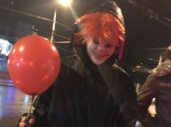 Влюбленная волгоградка разыскивает двойника клоуна из ужастика «Оно»