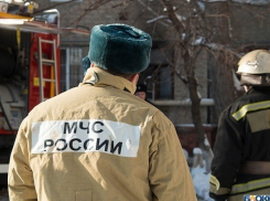 Тело мужчины нашли на пепелище дома в Волгоградской области