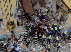 Опубликована видеосъемка со шлема спасателя на месте взрыва дома в Волгограде