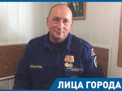 Волгоградский герой рассказал о спасении американца с ГЭС и девушках, выброшенных на остров 