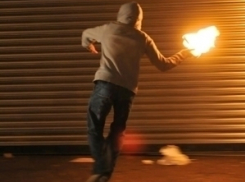 Под Волгоградом 17-летнего пасынка осудят за двойной поджог дома отчима