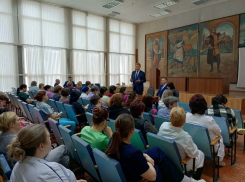 Издевательство над людьми усмотрел под Волгоградом депутат-коммунист из Госдумы