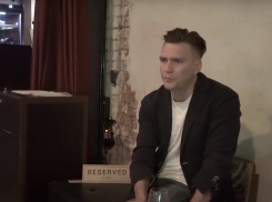 Когда идти к психологу и к психотерапевту, объяснили волгоградцам