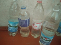 В кранах вторые сутки свистит, счетчик считает воздух: под Волгоградом поселок выживает без воды