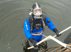 Отдыхали семьей: главное о крушении катера в Камышине, где погиб инспектор ДПС и пропал его сын 