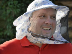 В Волгоград хвалить губернатора приехал  выгнанный с позором  вице-губернатор 