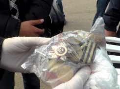 Рецидивист из Волгоградской области проведет 15 лет в колонии за убийство пенсионерки и кражу фронтовых медалей