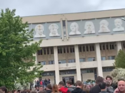 В Волгограде срочно эвакуировали ВолГУ