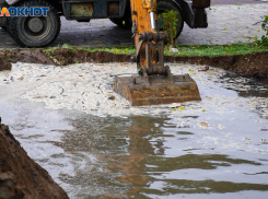 Воду экстренно отключили в двух районах Волгограда