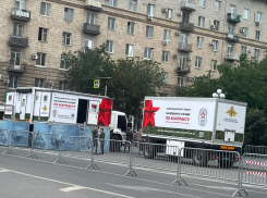 В День защиты детей волгоградцев массово агитируют подписать контракты с Минобороны