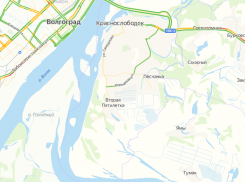 Несколько улиц в Ворошиловском районе Волгограда и Среднеахтубинская трасса застыли в пробках