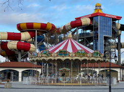 Работа в Анапе летом: солнце, море, загар и хорошая зарплата – «Блокнот поможет»