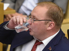 Коммунисты Волгограда готовятся  свергнуть Николая Паршина