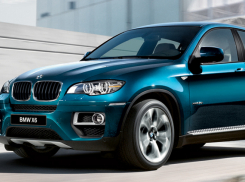 Под Волгоградом 49-летний водитель на Daewoo врезался в BMW 