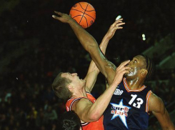 Волгоградец примет участие в матче легенд европейского баскетбола