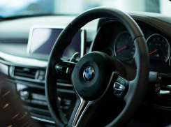Гулял без родителей: водитель BMW сбил 3-летнего ребенка в Волгограде