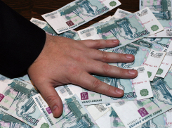 Волжанка помогла урегулировать вопрос о ДТП с ее сыном за 40 тысяч