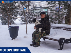 Снежная идиллия под стук лопат: показываем красоту январского утра в Волгограде 