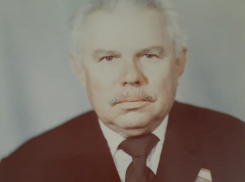 «Левую руку оторвало в бою»: история участника народного ополчения Сталинградского тракторного завода