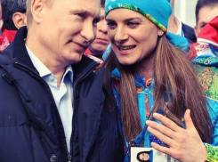 Елена Исинбаева стала доверенным лицом Владимира Путина