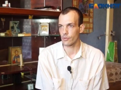 Опекун выбросил парня-инвалида в деревне под Волгоградом и обрек на голодную смерть 