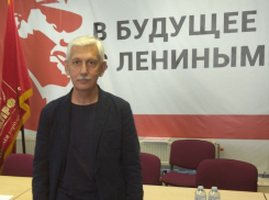 Перестанем выходить из дома: катастрофу с лифтами предсказал волгоградский политик
