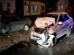  Ехали с племянником и братом: уголовное дело возбудили после жуткой аварии в Волгограде