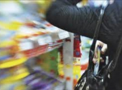 В Волгограде мать учила 16-летнюю дочь воровать продукты