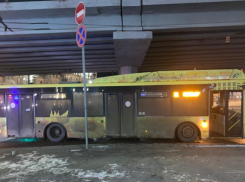 На волгоградском вокзале автобус сбил 7-летнего мальчика