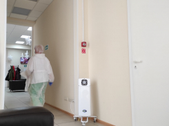 Медики отправили лечиться домой: подробности о шести погибших с COVID-19 в Волгоградской области