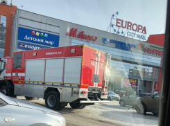 В Волгограде эвакуировали посетителей ТРК «Парк Хаус», «Европа», «7 звезд» и Premier Bulding