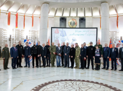 Указом Путина волгоградским бойцам СВО вручили госнаграды 