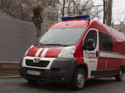 9 человек чуть заживо не сгорели  под Волгоградом