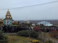 Тысячи волгоградцев приехали на церемонию канонизации игумении Арсении 